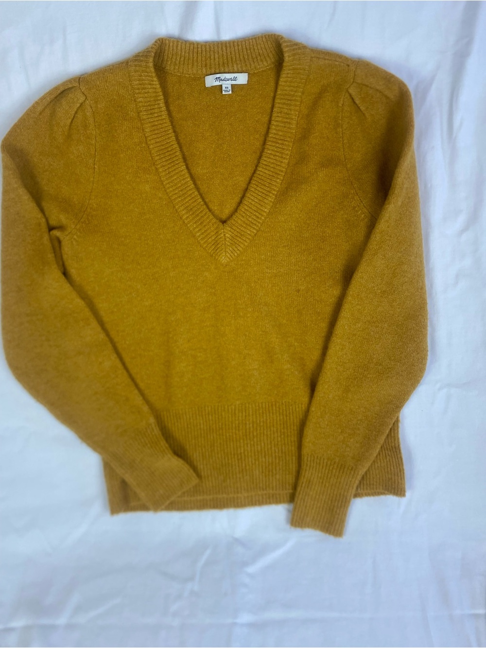 Madewell Women's Bright Earthy Collegiate Mustard V-Neck Sweater